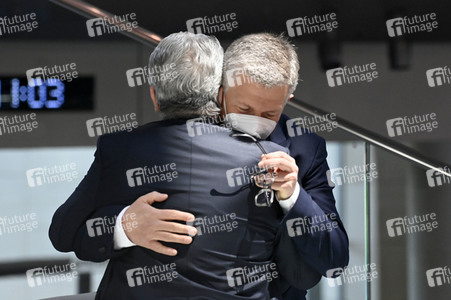 Sondersitzung des Deutschen Bundestages in Berlin