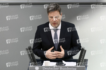 Sondersitzung des Deutschen Bundestages in Berlin