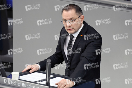 Sondersitzung des Deutschen Bundestages in Berlin