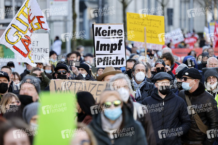 Coronademo in Düsseldorf