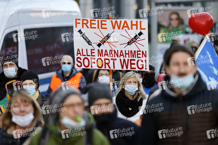 Coronademo in Düsseldorf