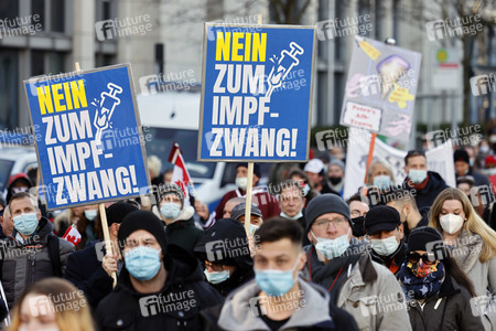 Coronademo in Düsseldorf