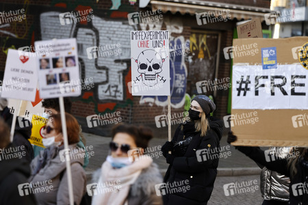 Coronademo in Düsseldorf