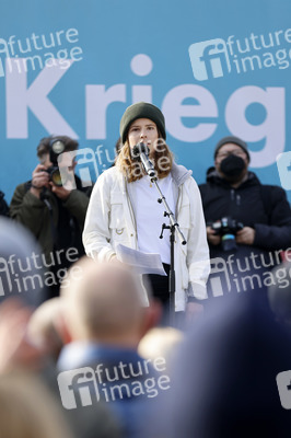 Großdemonstration gegen den Krieg in der Ukraine in Berlin