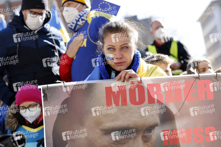 Demonstration gegen den Krieg in der Ukraine in Köln
