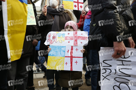 Großdemonstration gegen den Krieg in der Ukraine in Berlin