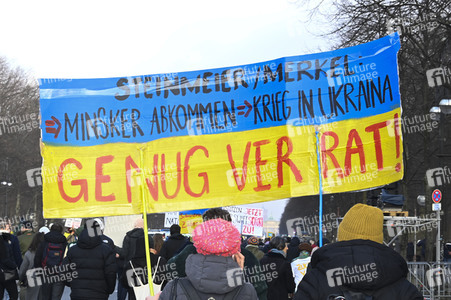 Großdemonstration gegen den Krieg in der Ukraine in Berlin
