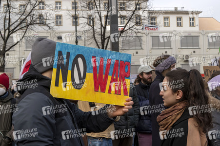 Großdemonstration gegen den Krieg in der Ukraine in Berlin