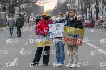 Großdemonstration gegen den Krieg in der Ukraine in Berlin
