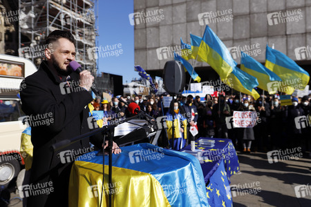 Demonstration gegen den Krieg in der Ukraine in Köln