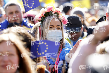 Demonstration gegen den Krieg in der Ukraine in Köln
