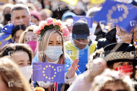 Demonstration gegen den Krieg in der Ukraine in Köln
