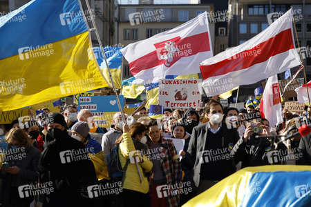 Demonstration gegen den Krieg in der Ukraine in Köln