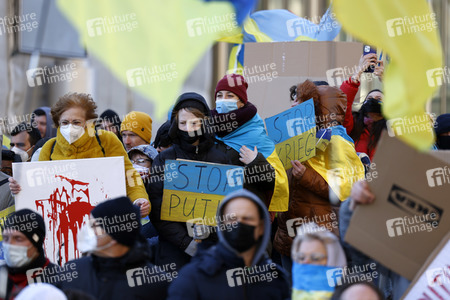 Demonstration gegen den Krieg in der Ukraine in Köln