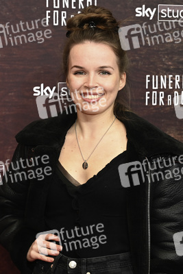 Serienpremiere 'Funeral for a Dog' in München