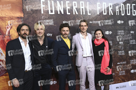 Serienpremiere 'Funeral for a Dog' in München