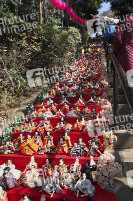 Traditionelles Puppenfest in Zama