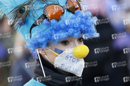 Friedensdemo am Rosenmontag in Köln