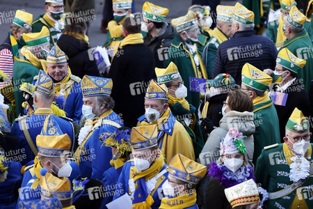 Friedensdemo am Rosenmontag in Köln