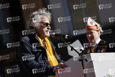 Friedensdemo am Rosenmontag in Köln