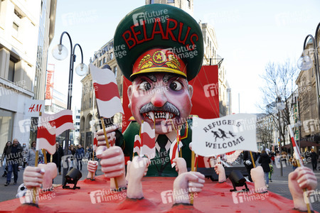 Friedensdemo am Rosenmontag in Köln