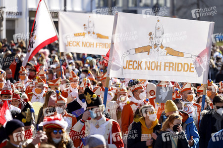 Friedensdemo am Rosenmontag in Köln