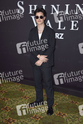 Serienpremiere 'Shining Vale' in Los Angeles