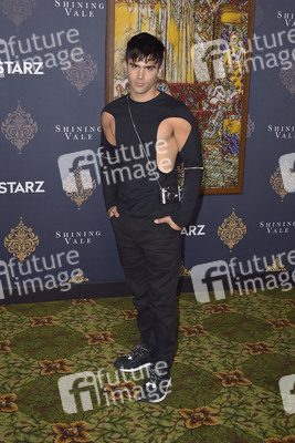 Serienpremiere 'Shining Vale' in Los Angeles