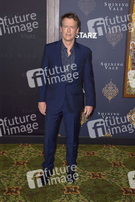 Serienpremiere 'Shining Vale' in Los Angeles