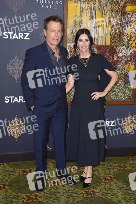 Serienpremiere 'Shining Vale' in Los Angeles