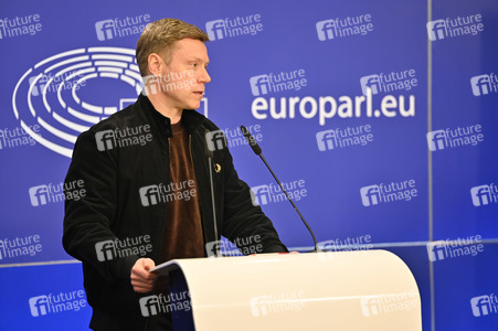 Presskonferenz der Fraktion GUE/NGL im EU-Parlament in Brüssel