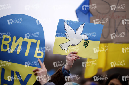 Fridays for Future Demo gegen den Krieg in der Ukraine in Berlin