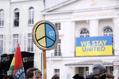 Fridays for Future Demo gegen den Krieg in der Ukraine in Berlin