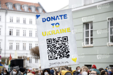 Fridays for Future Demo gegen den Krieg in der Ukraine in Berlin