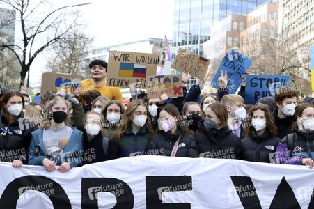 Fridays for Future Demo gegen den Krieg in der Ukraine in Hamburg