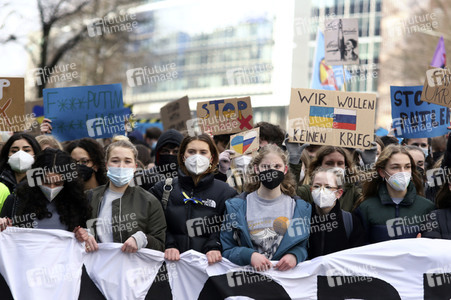 Fridays for Future Demo gegen den Krieg in der Ukraine in Hamburg