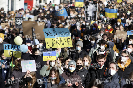 Fridays for Future Demo gegen den Krieg in der Ukraine in Hamburg