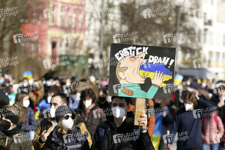Fridays for Future Demo gegen den Krieg in der Ukraine in Hamburg