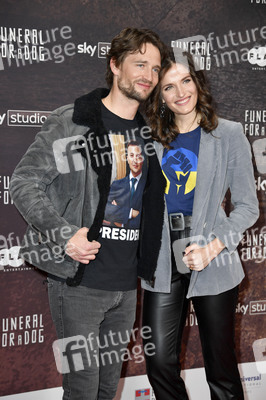 Serienpremiere 'Funeral for a Dog' in Berlin