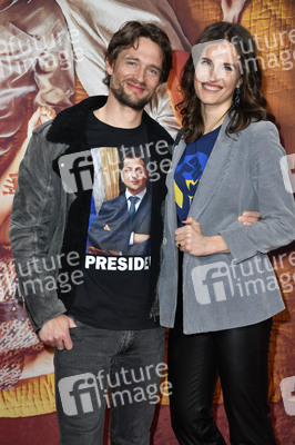 Serienpremiere 'Funeral for a Dog' in Berlin