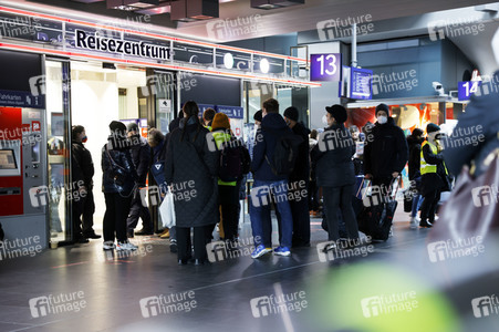 Ankunft ukrainischer Flüchtlinge auf dem Hauptbahnhof Berlin