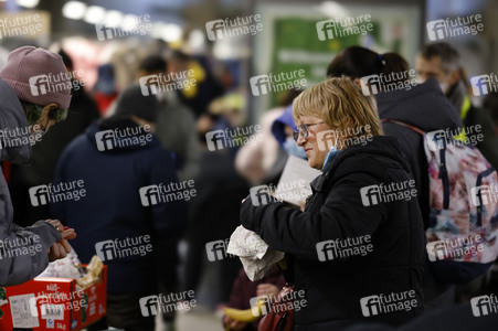 Ankunft ukrainischer Flüchtlinge auf dem Hauptbahnhof Berlin