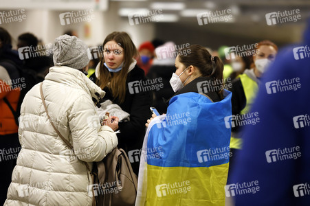 Ankunft ukrainischer Flüchtlinge auf dem Hauptbahnhof Berlin