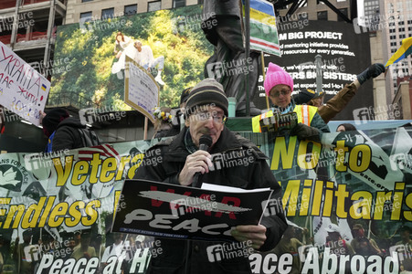 Demonstration gegen ein NATO-Engagement in Europa in New York