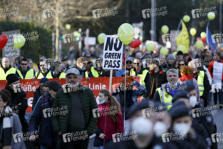 Coronademo in Düsseldorf