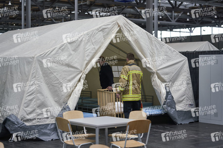 Zeltunterkünfte für ukrainische Flüchtlinge in Hannover