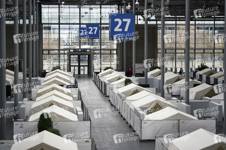 Zeltunterkünfte für ukrainische Flüchtlinge in Hannover