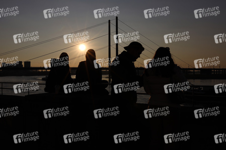Die Rheinuferpromenade in Düsseldorf.