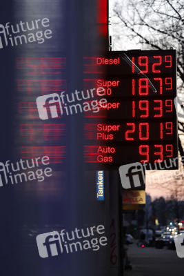 Symbolfoto Benzinpreis