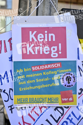 Kita Warnstreik am Weltfrauentag in Nürnberg